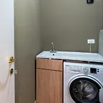 Apartmán Guesthost - Sea View Retreat - Steps From Center Sanremo