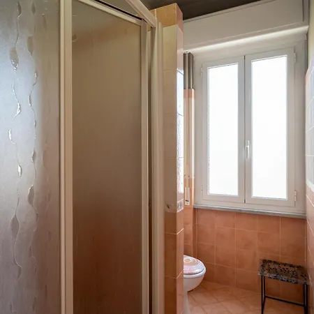 Guesthost - Sea View Retreat - Steps From Center * Sanremo
